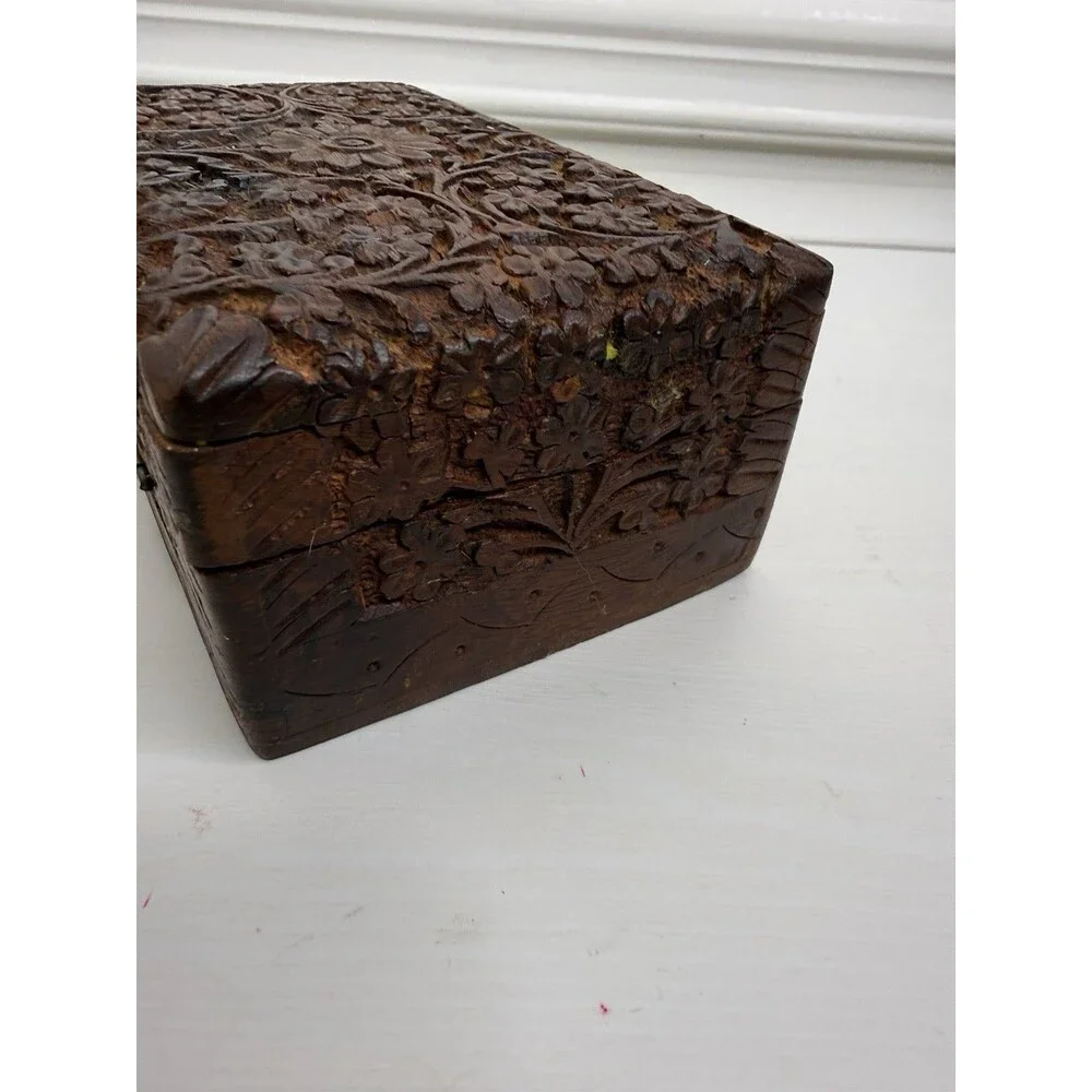 Vintage Hand Carved Wooden Jewelry Box Floral Relief Trinket Box Velvet Lined￼